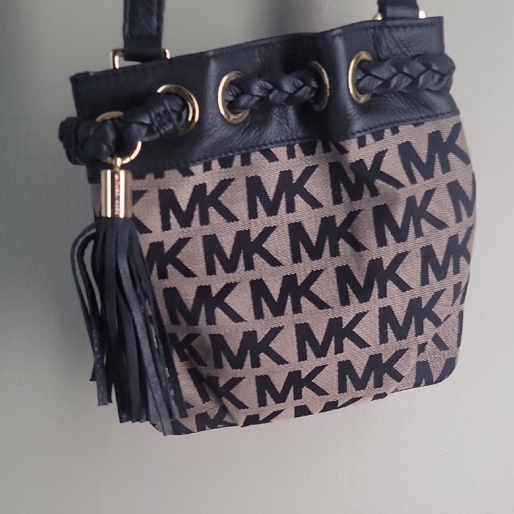 Michael Kors Black and Brown Logo Shoulder Bag